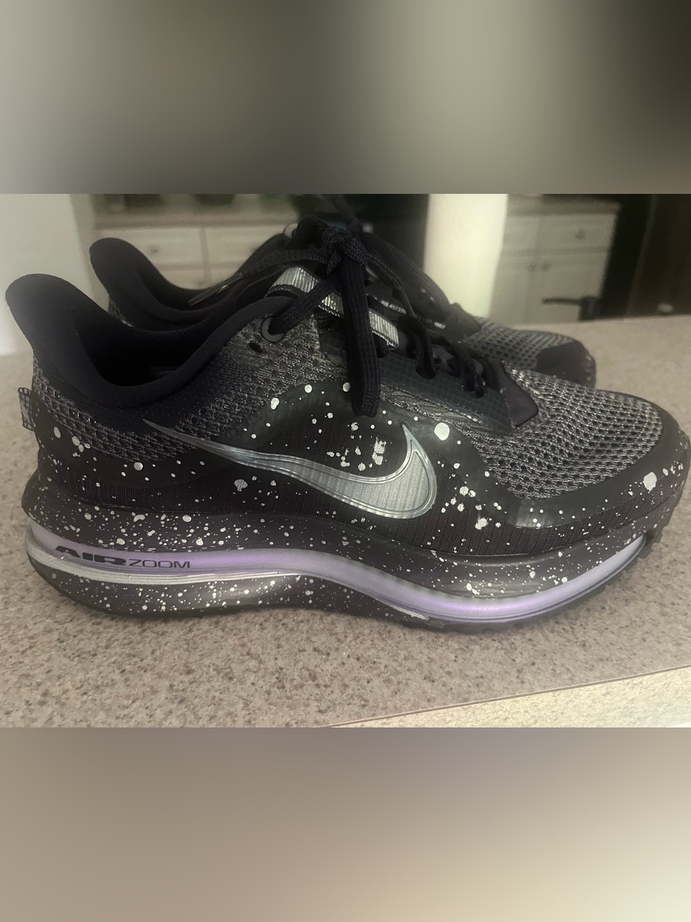 Nike Air Zoom Sneakers with Silver Swoosh and Purple Accent